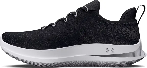 Кроссовки беговые Under Armour VELOCITI 3 черно-серо-белые 3026117-002