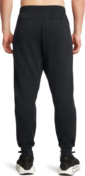 Спортивний костюм Under Armour UNSTOPPABLE FLEECE чорний 1389352-001&1389353-001