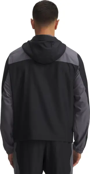 Вітровка Under Armour TECH SPORT WOVEN чорно-сіра 6011267-001