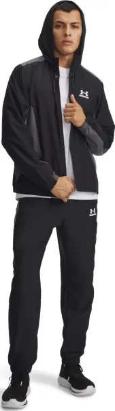 Вітровка Under Armour TECH SPORT WOVEN чорно-сіра 6011267-001