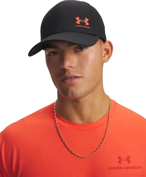 Кепка Under Armour MEN'S ISO-CHILL ARMOURVENT ADJUSTABLE CAP чорно-помаранчева 1383440-003