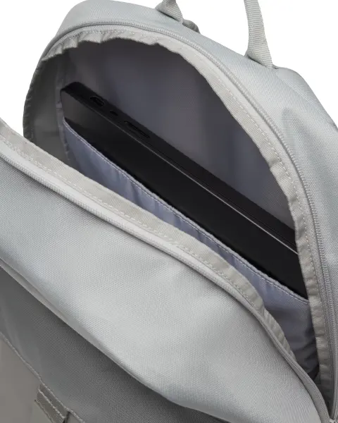 Рюкзак Under Armour TRIUMPH CAMPUS BACKPACK светло-серый 1384462-069