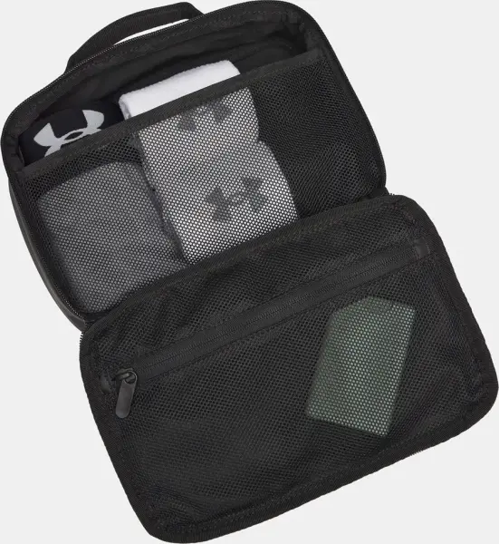 Косметичка Under Armour HUSTLE TRAVEL KIT 4.5L чорна 6011274-001