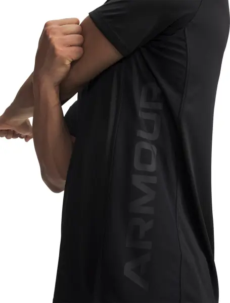 Футболка Under Armour TECH UTILITY чорна 6013801-001