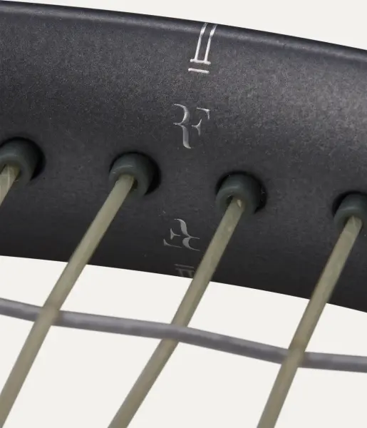 Ракетка для тенісу Wilson RF 01 чорна WR151411